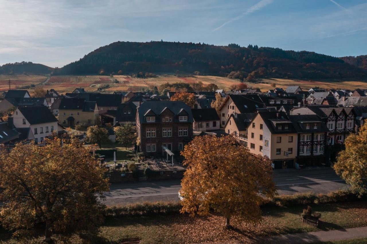 Hotel Altes Pfarrhaus à Ernst Extérieur photo