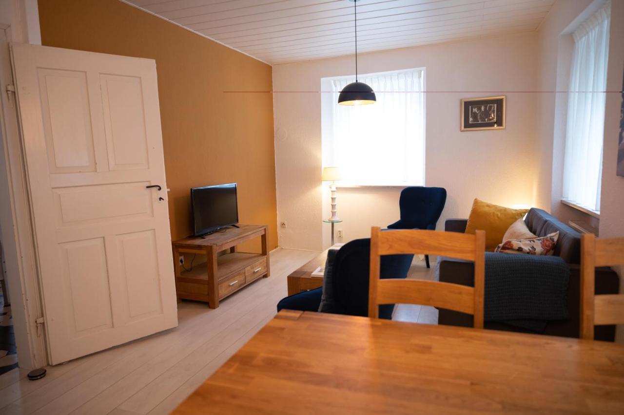 Hotel Altes Pfarrhaus à Ernst Extérieur photo