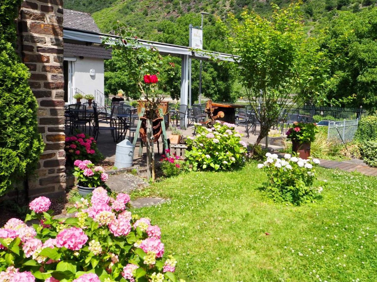 Hotel Altes Pfarrhaus à Ernst Extérieur photo