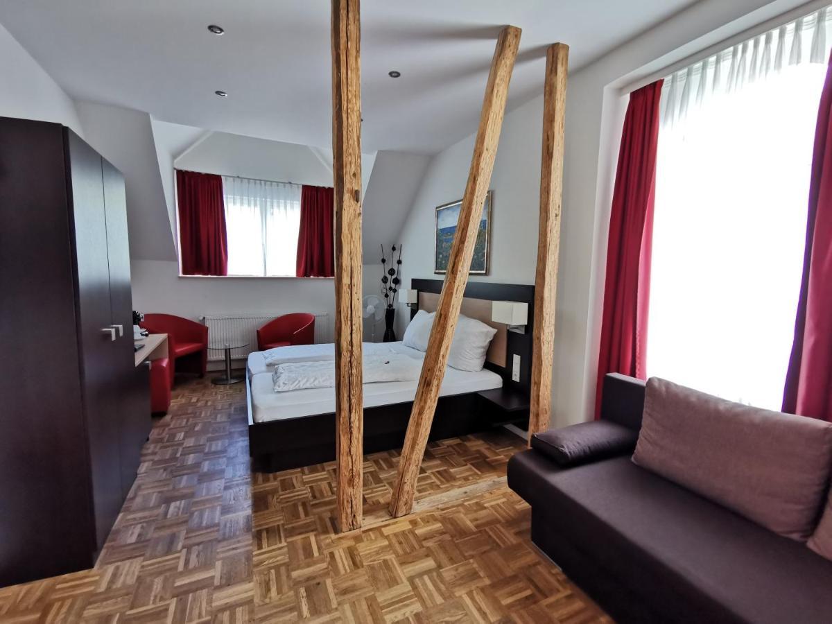 Hotel Altes Pfarrhaus à Ernst Extérieur photo